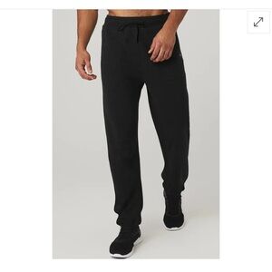 ALO Yoga Men's Black Sweatpants